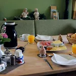 Landgasthaus Veltheimer Hof 포르타웨스트팔리카