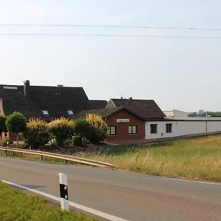 Landgasthaus Veltheimer Hof ホテル 3*