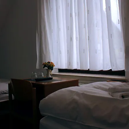 Hotell Landgasthaus Veltheimer Hof 3*