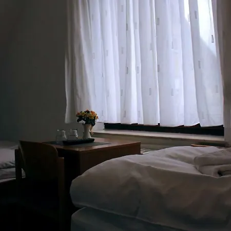 Landgasthaus Veltheimer Hof 3*