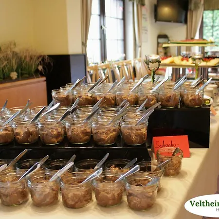 Landgasthaus Veltheimer Hof ホテル